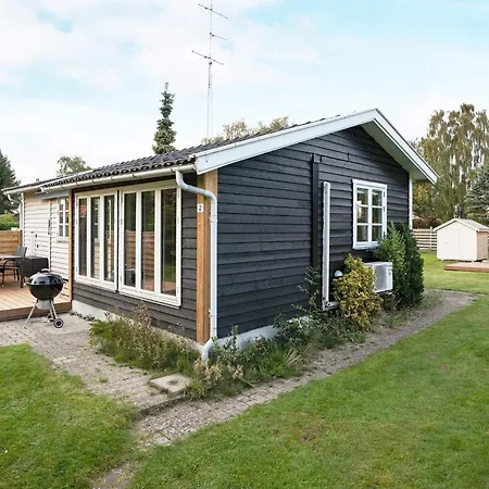 6 Person In Vaeggerlose *