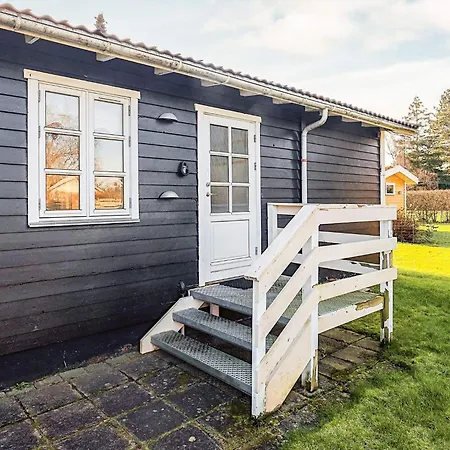 Holiday home 6 Person In Vaeggerlose